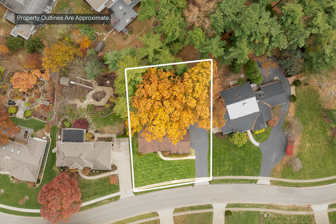 111 North Nob Hill-1