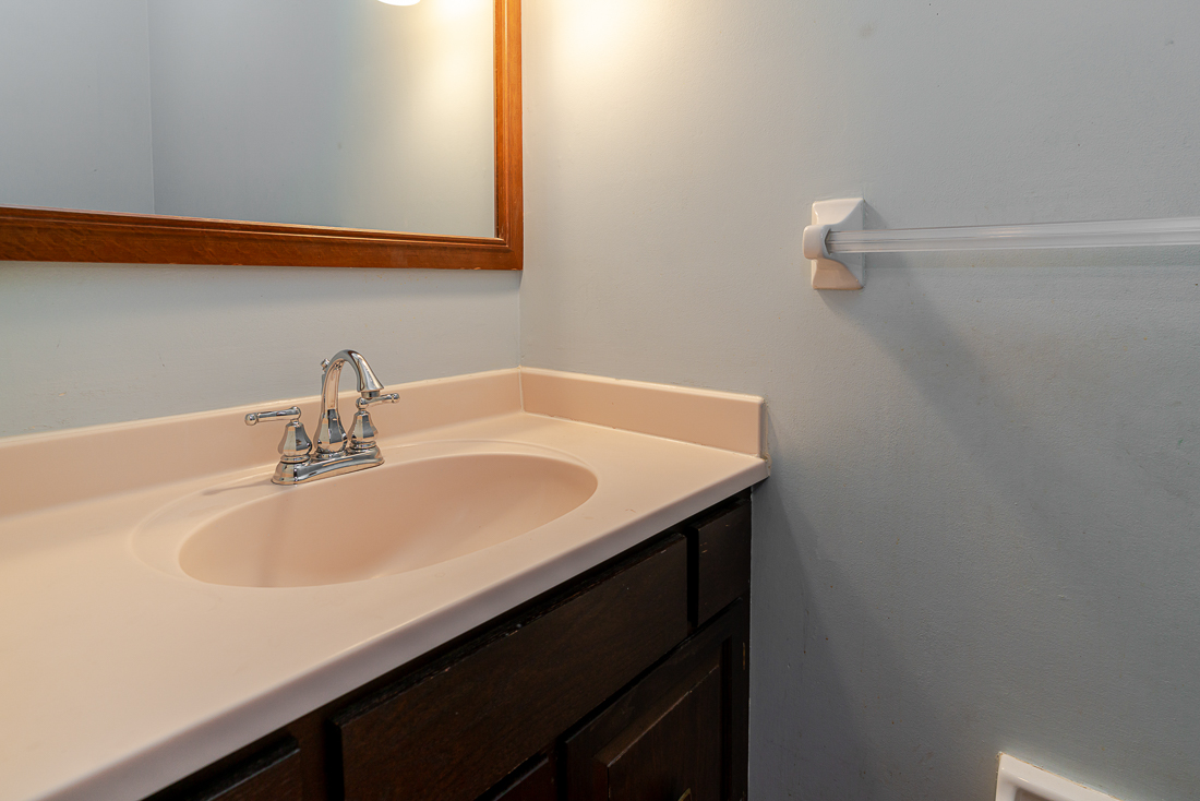 111 North Nob Hill-22