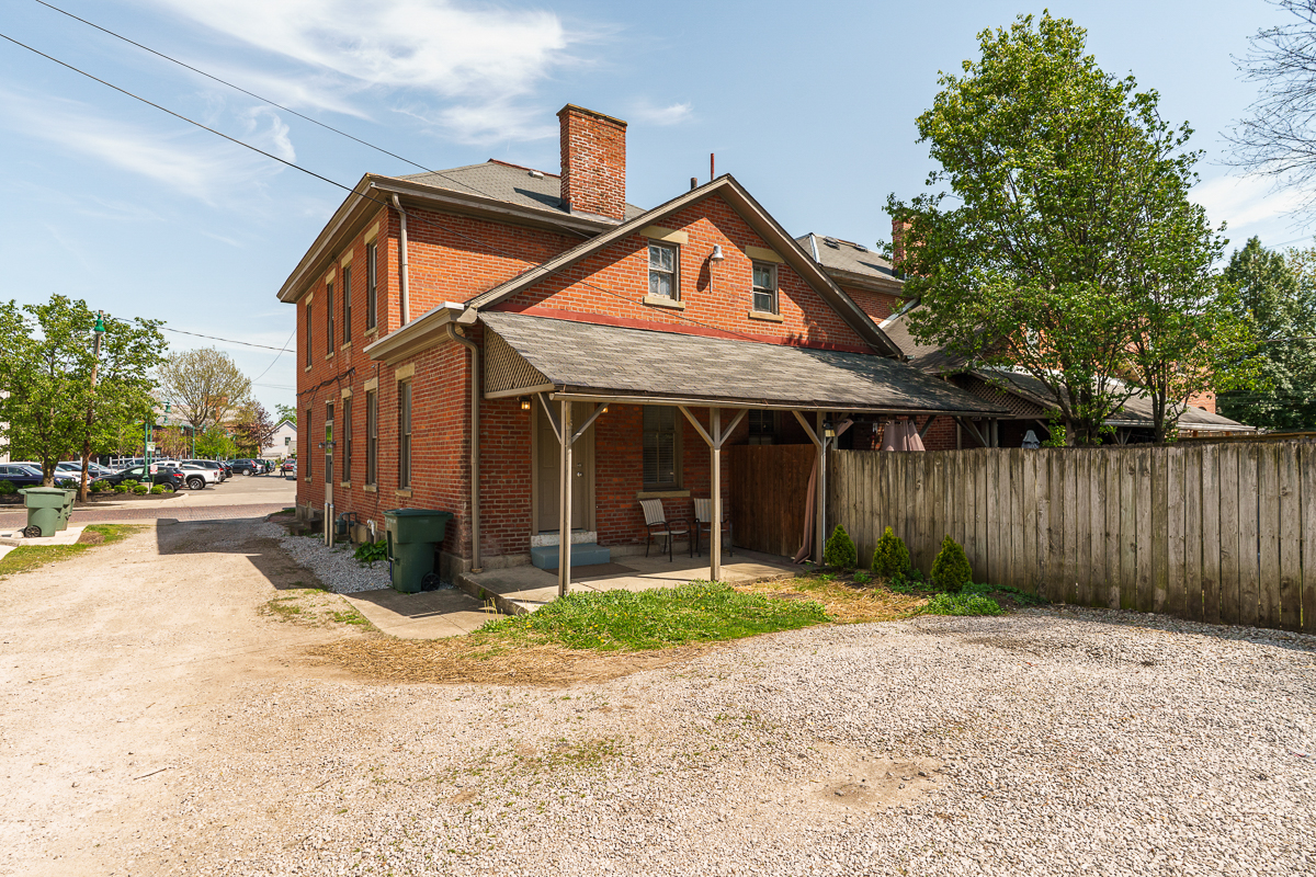 1121-1123 City Park Ave-3
