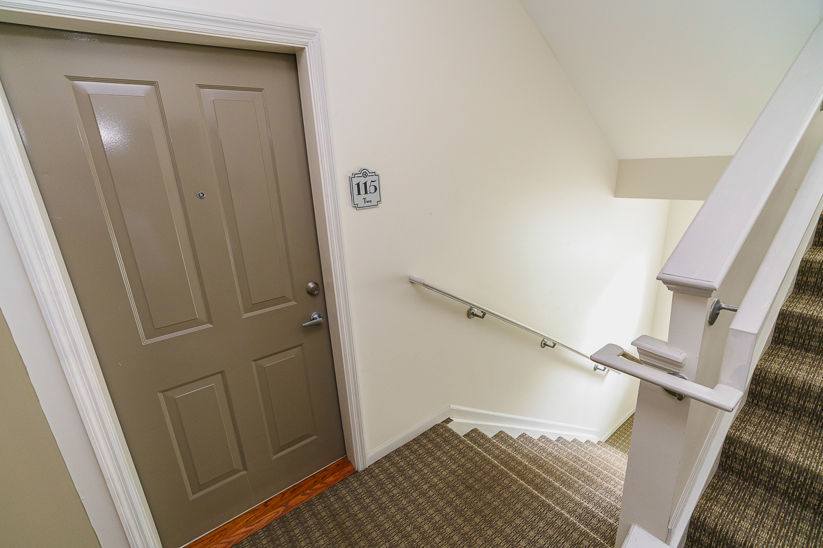 115 E Noble St #2-6