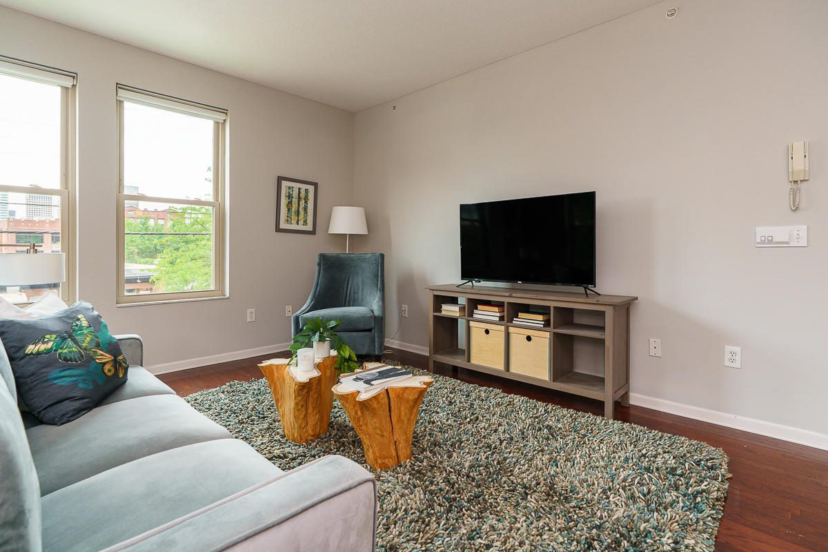 115 E Noble St #2-7