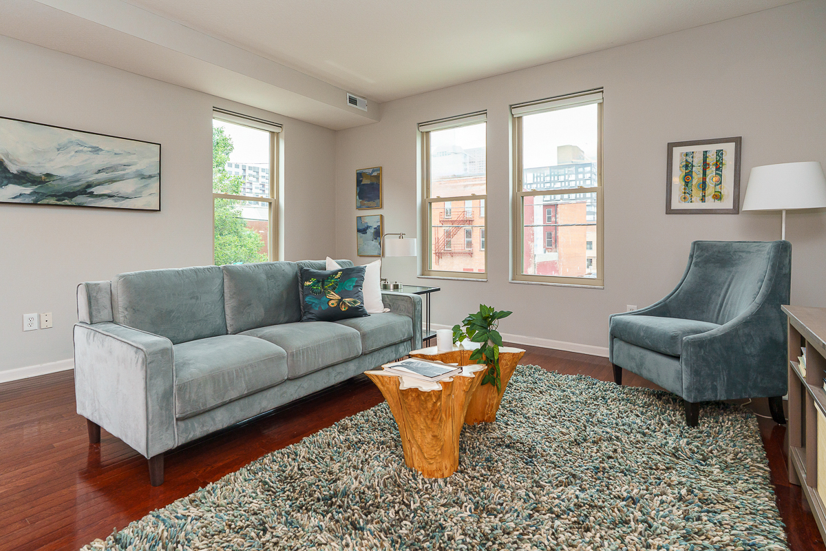 115 E Noble St #2-8