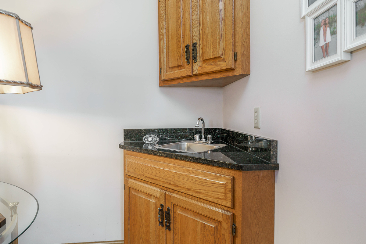 1178 Springtree Ln-28