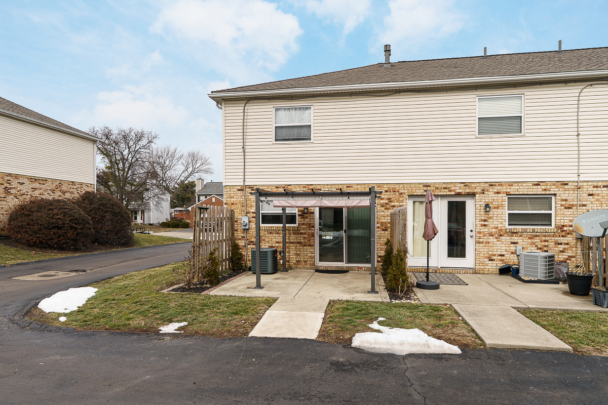 1217 Weybridge Rd-10