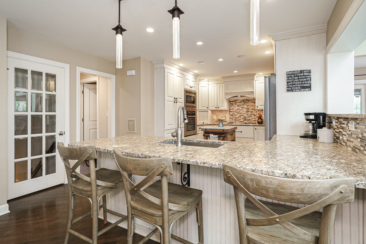 1236 Langston Dr-37