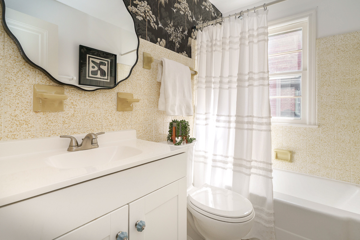 140 e Beechwold Blvd-32