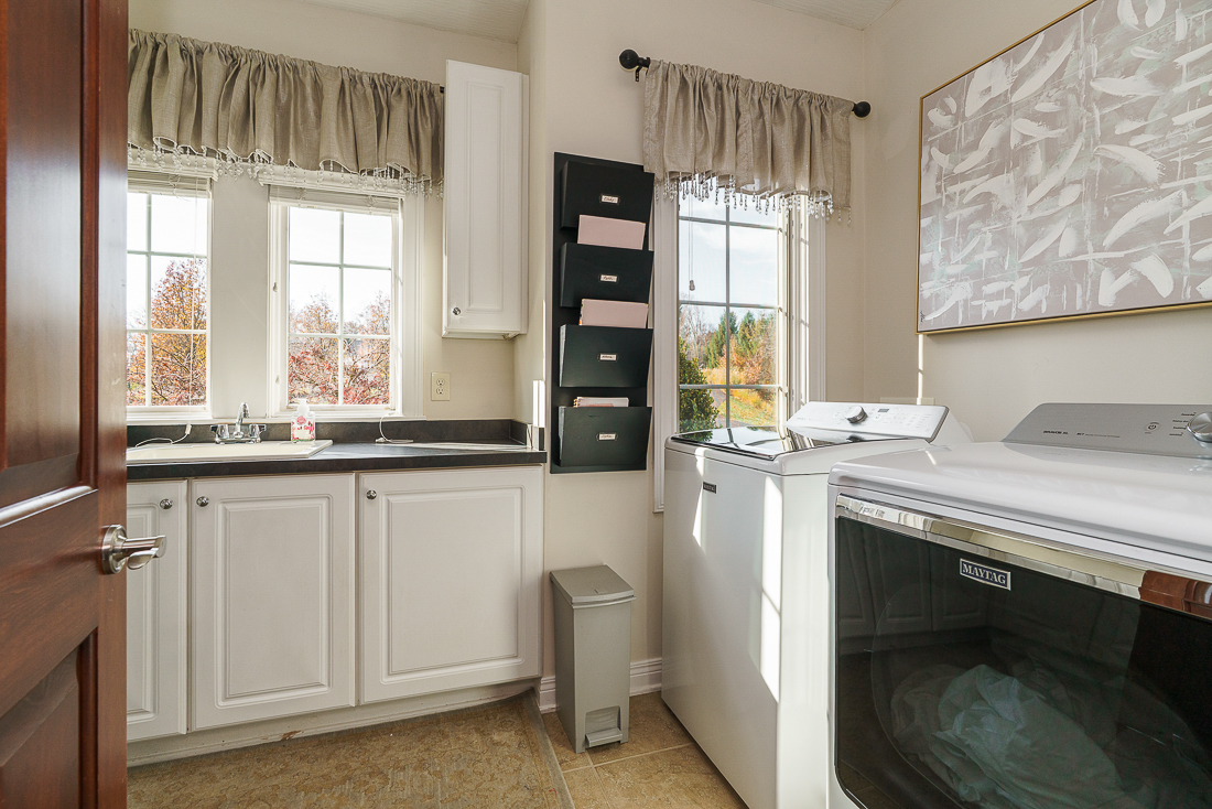 1403 Riverwood Ln-34