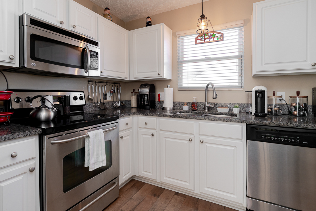 145 Feathertip Lane -27