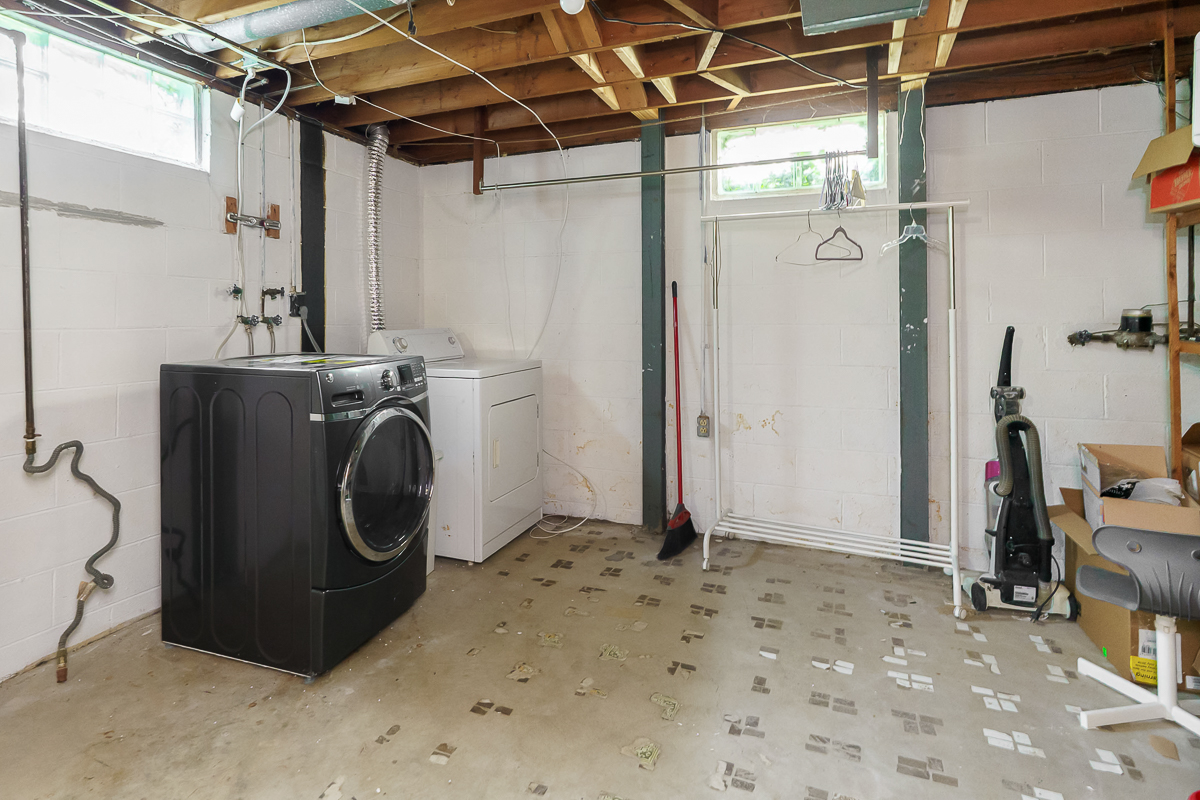 1475 Fahlander Drive S-32