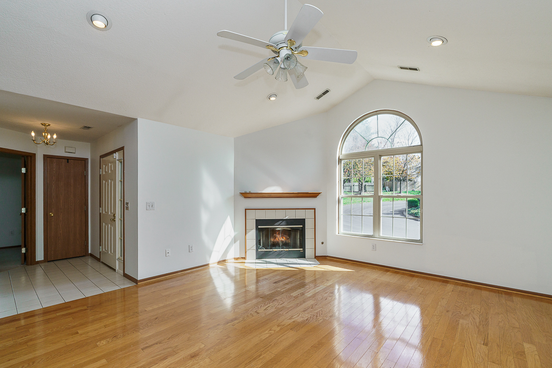 164 Cameron Ridge Dr-16