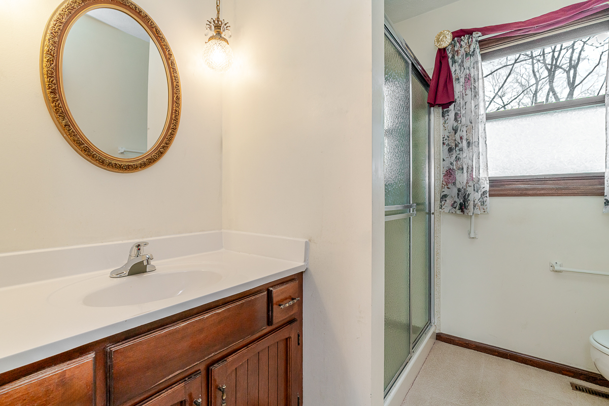 1685 Beckett Ave.-28