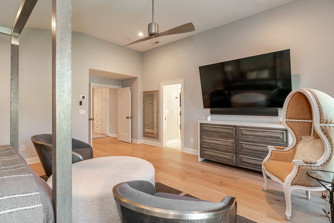 1968 N Devon Rd.-final-116