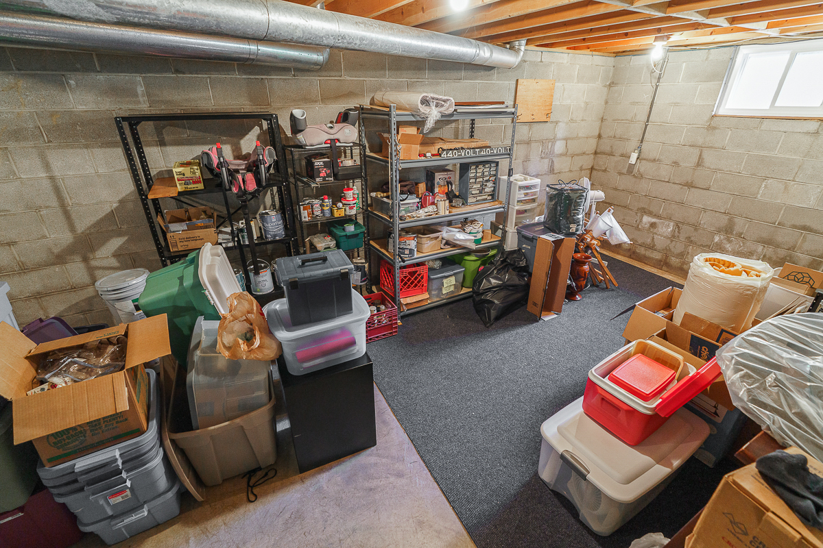 1734 w First Ave-11
