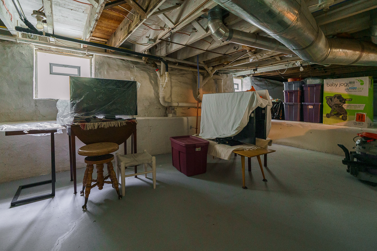 1734 w First Ave-12
