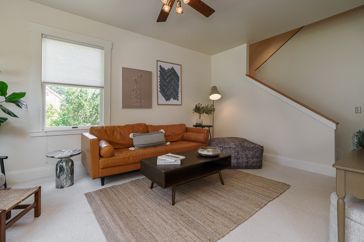 1734 w First Ave-14