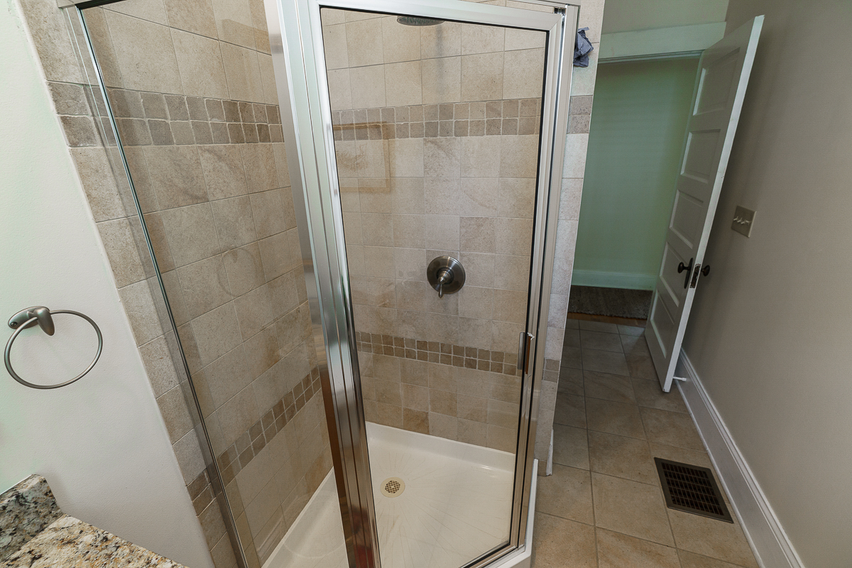 1734 w First Ave-37