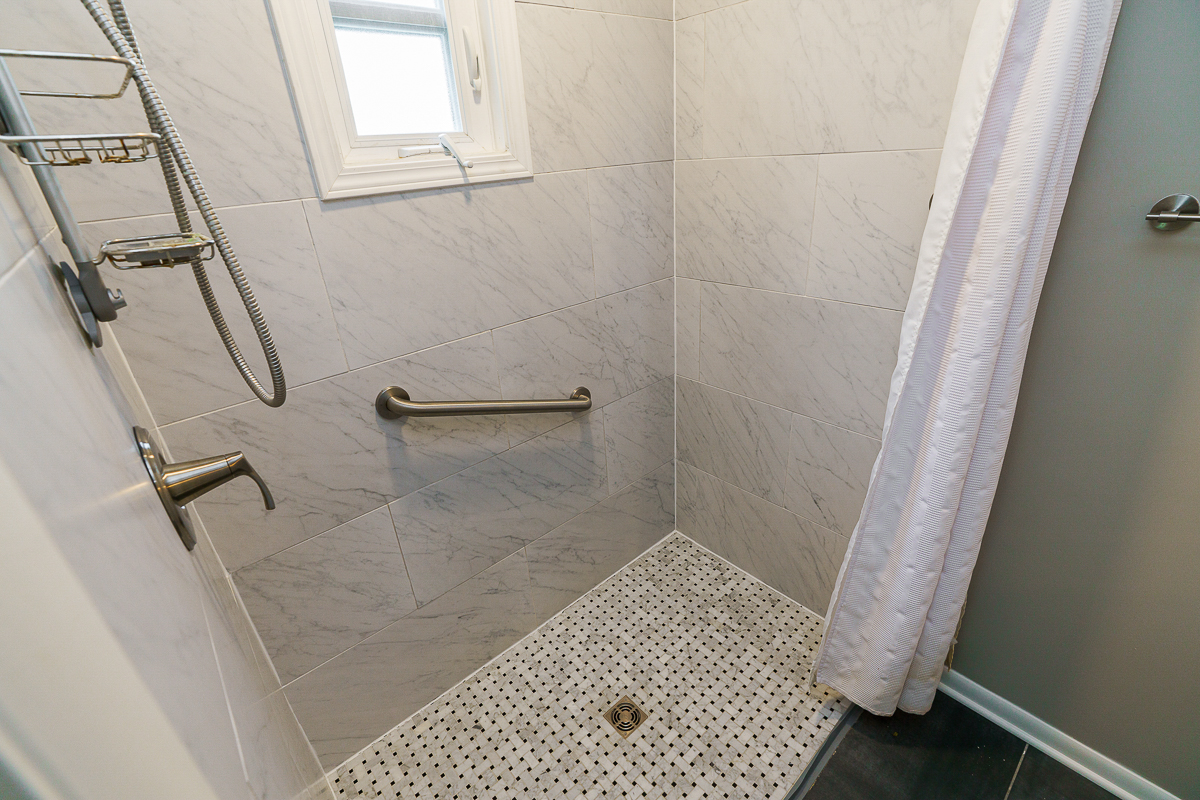 1789 Riverhill Rd-36