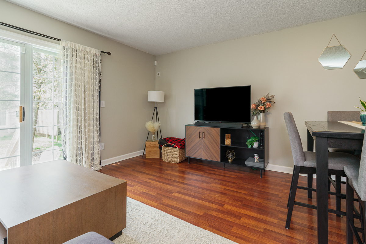 1837 Messner Dr-21