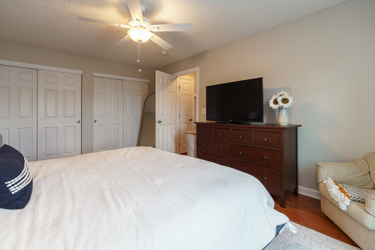 1837 Messner Dr-35