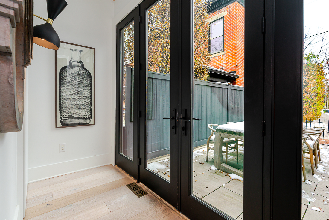 186 e Sycamore St-21