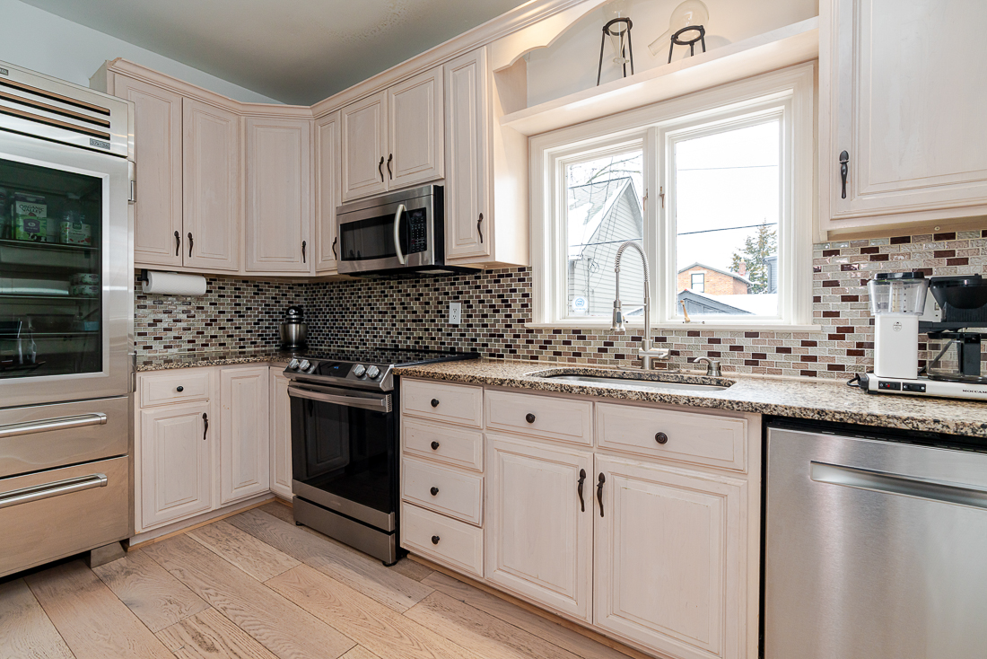 186 e Sycamore St-27