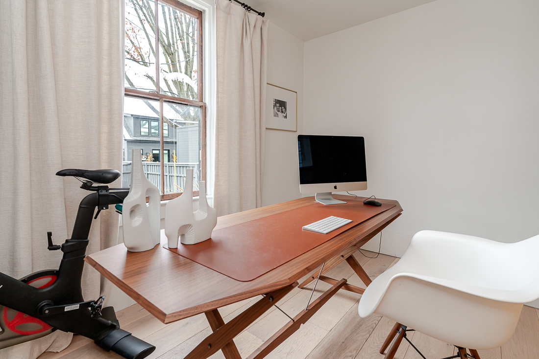 186 e Sycamore St-29