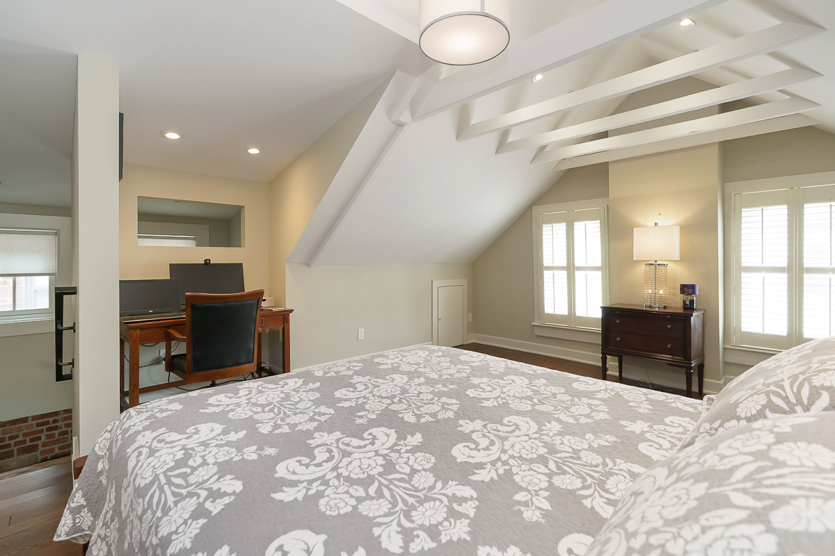 203-205 Berger Alley-34