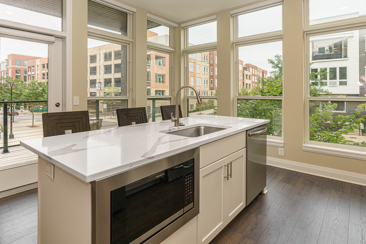 6640 Mooney St #208-15