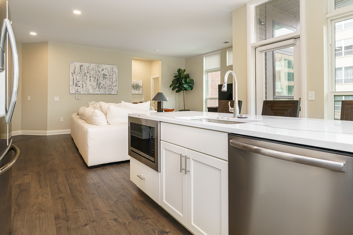 6640 Mooney St #208-17