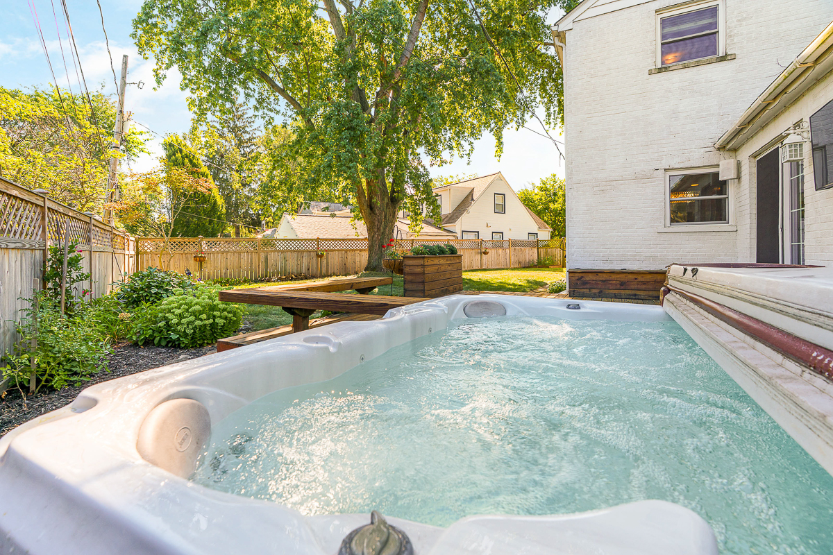 2110 Nortwest Blvd-11