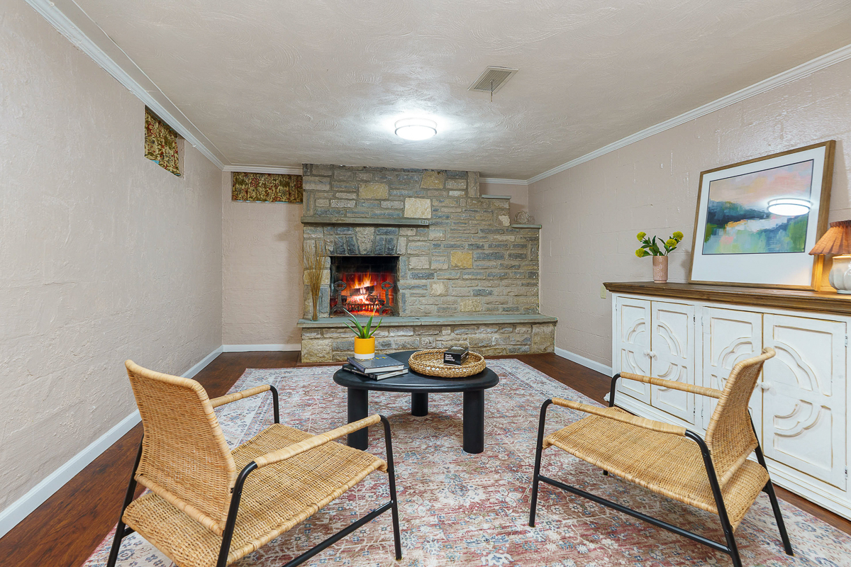 2110 Nortwest Blvd-16