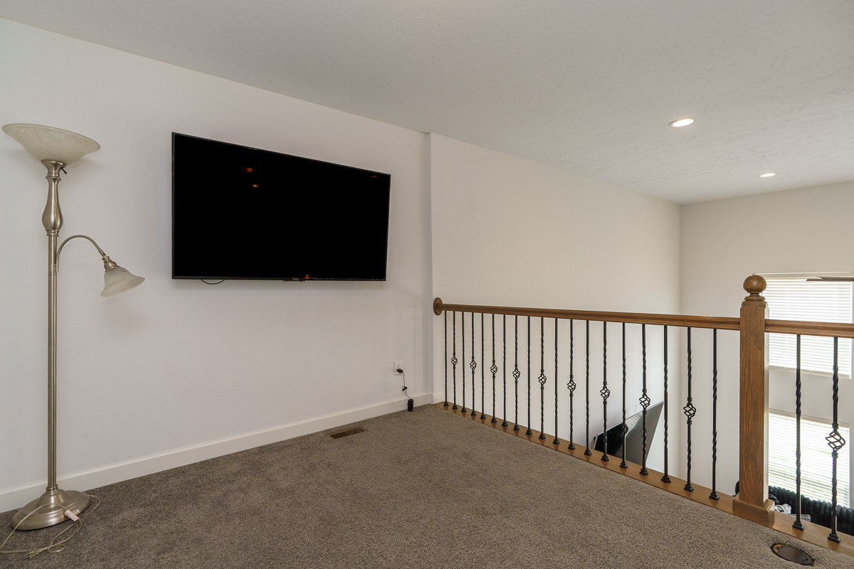 212 Partridge Ct-33