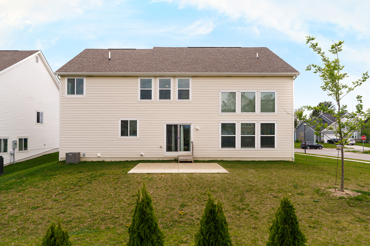 212 Partridge Ct-6