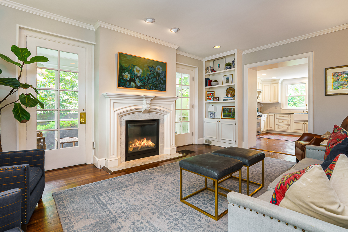 2356 Sherwood Rd-26