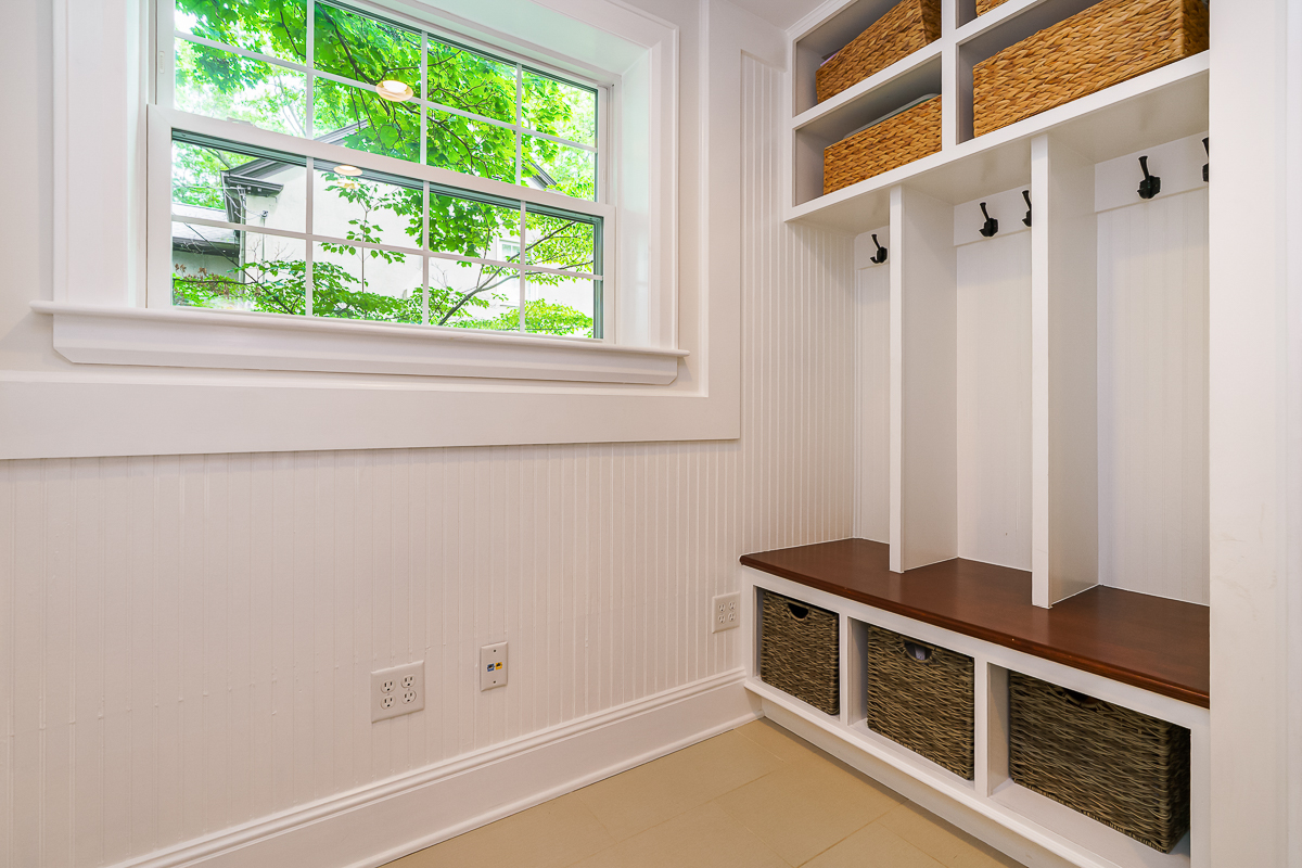 2356 Sherwood Rd-43