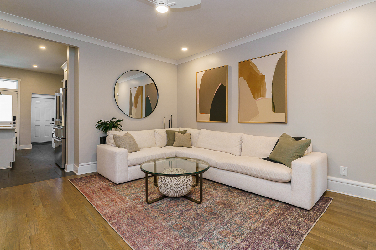 242 Thurman Ave-17