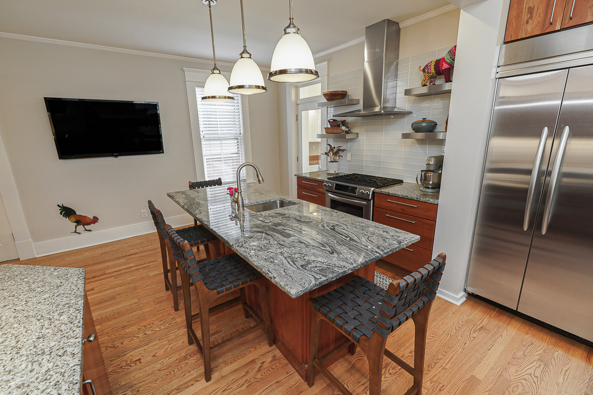 243 E Whittier St-24