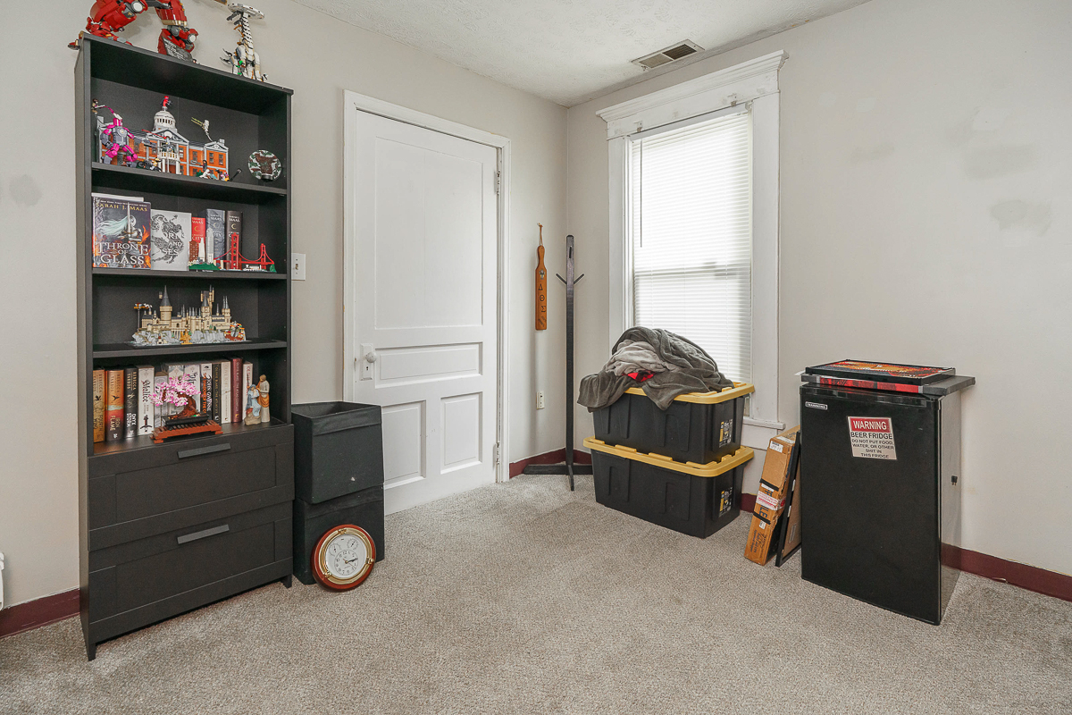 2521 Glenmawr Rd-34