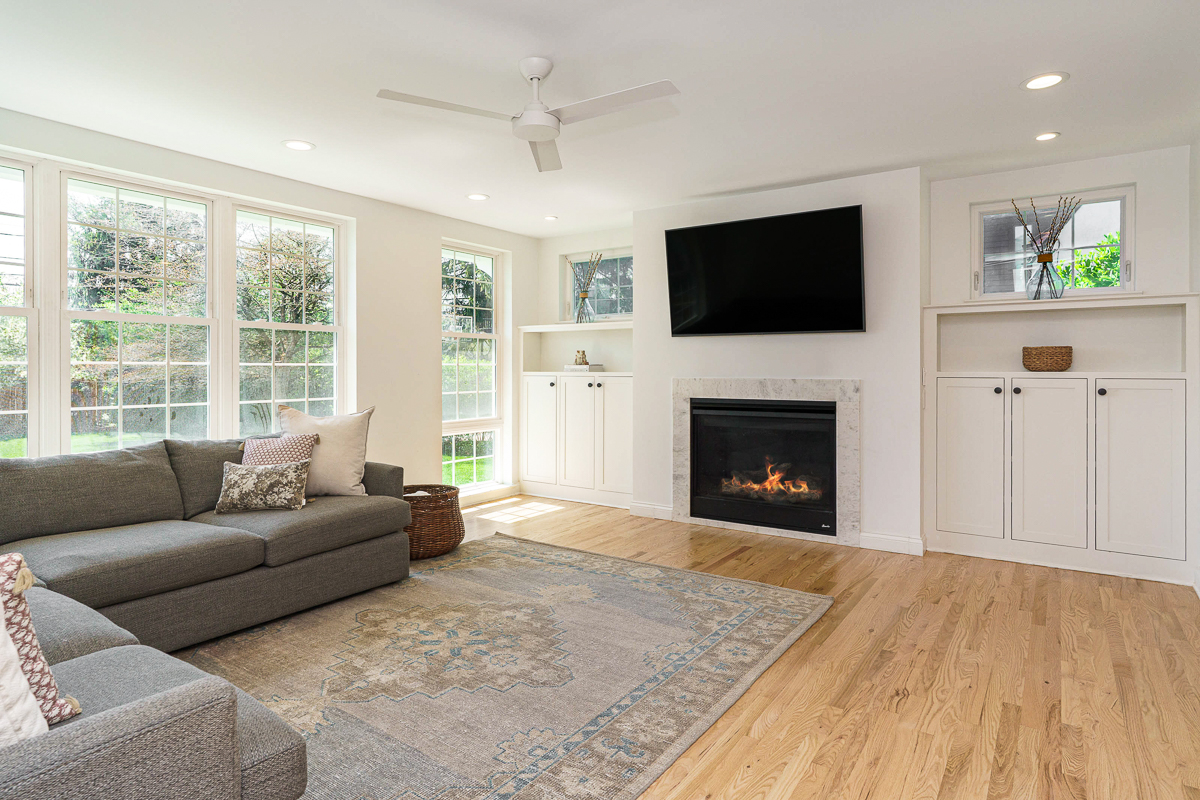 2737 Sherwood Ave-30