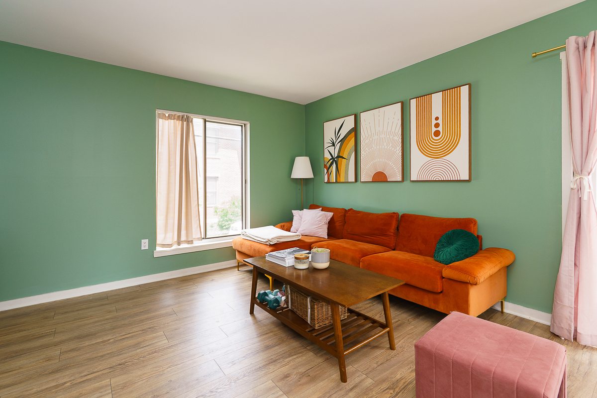 277 Lear St-10