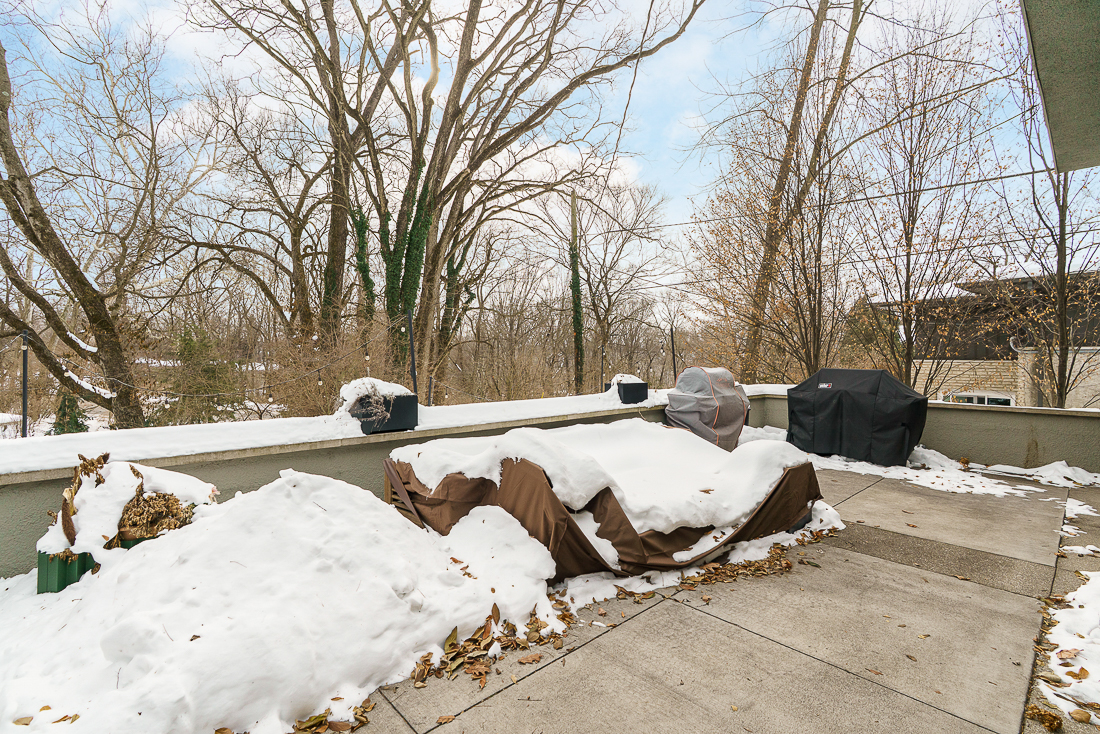 2837 Canterbury Ln-13