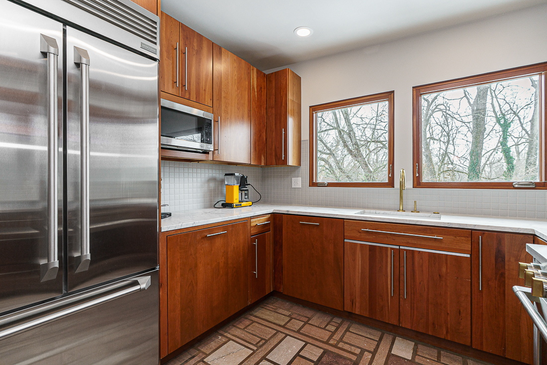 2837 Canterbury Ln-41