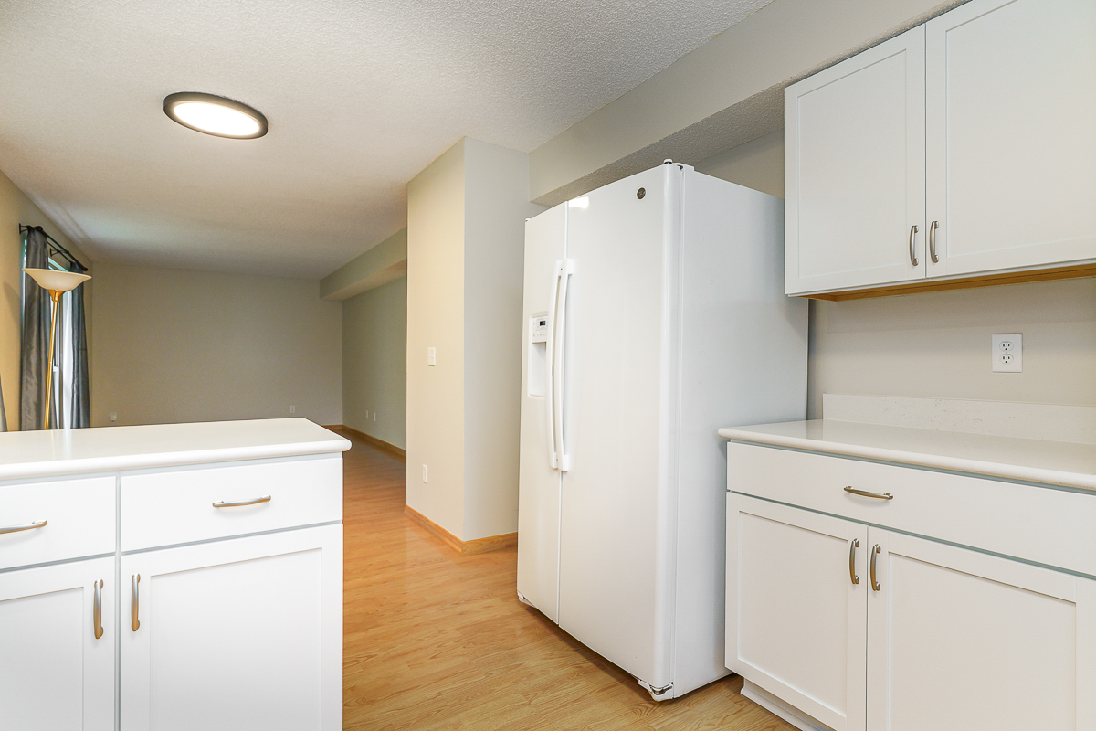 2967 Castlebrook Ave-20