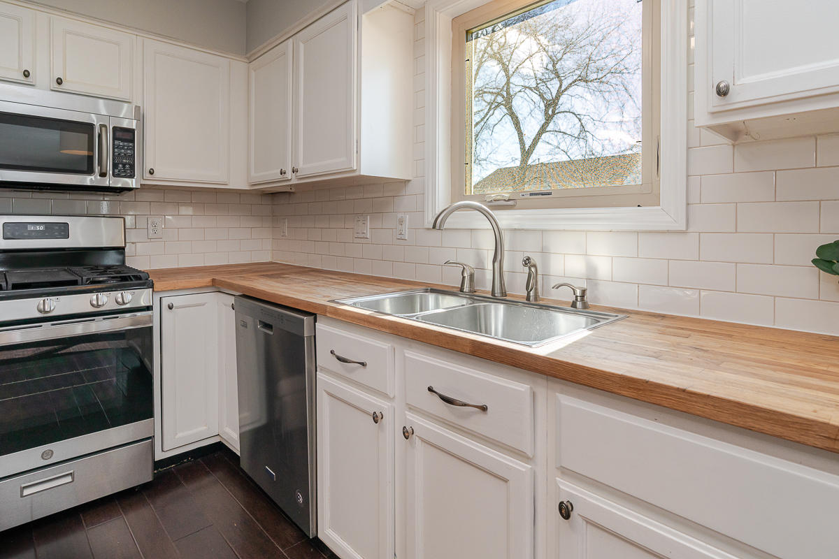 299 Sherwood Meadows-20