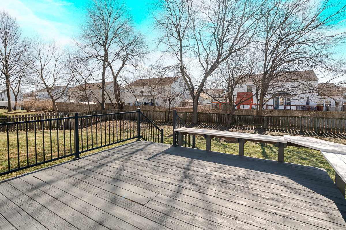 299 Sherwood Meadows-4