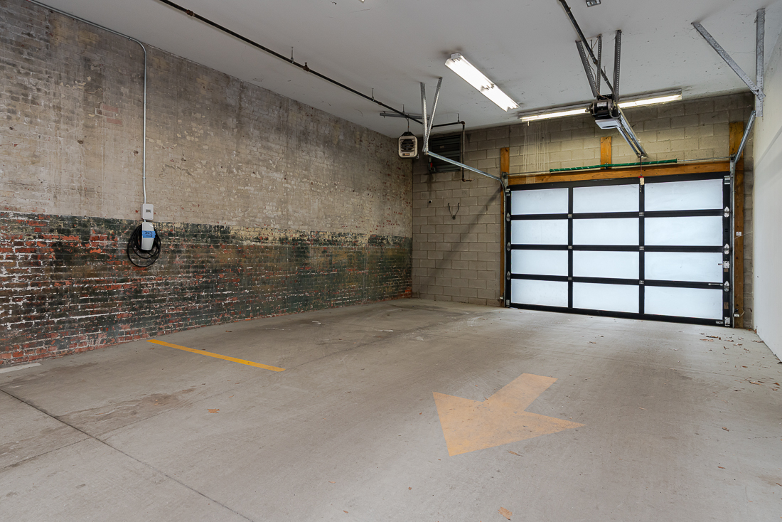 225 N 4th st #303-10