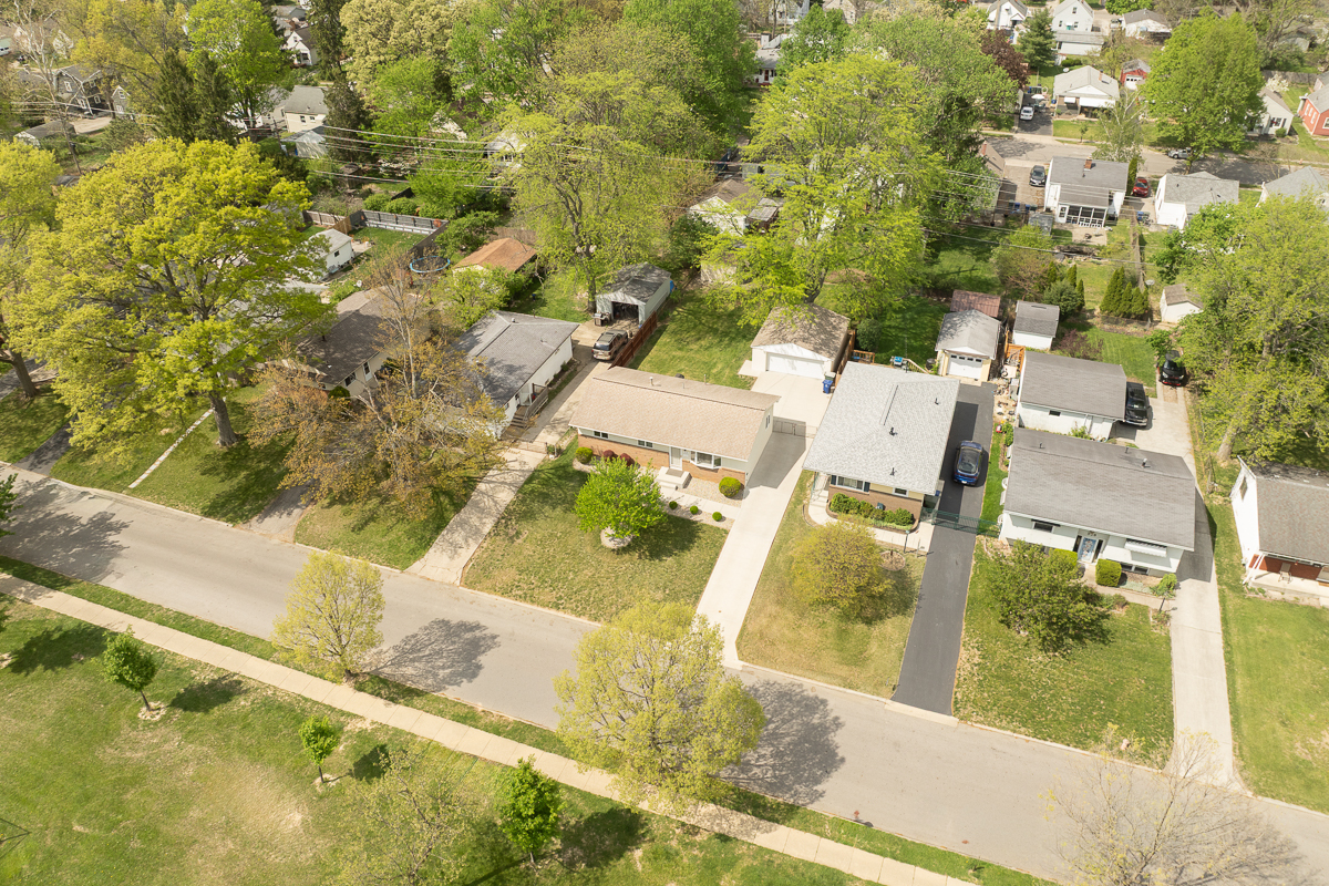 318 E Stanton Ave-5