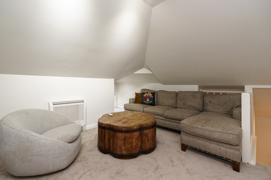 336 s Columbia Ave-120