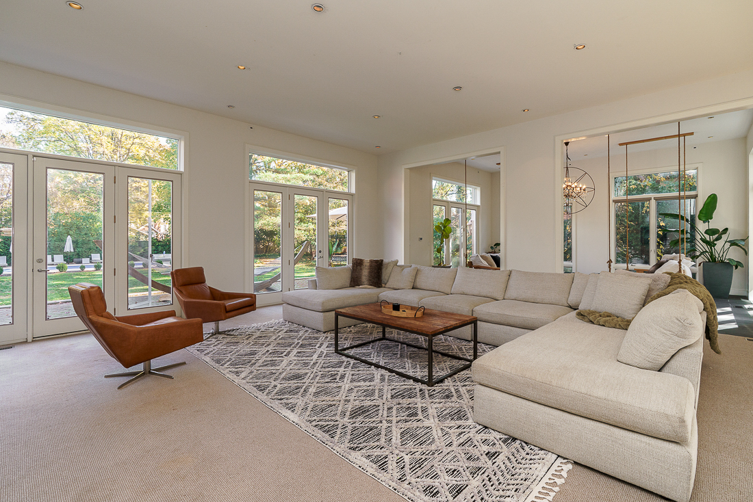 336 s Columbia Ave-53