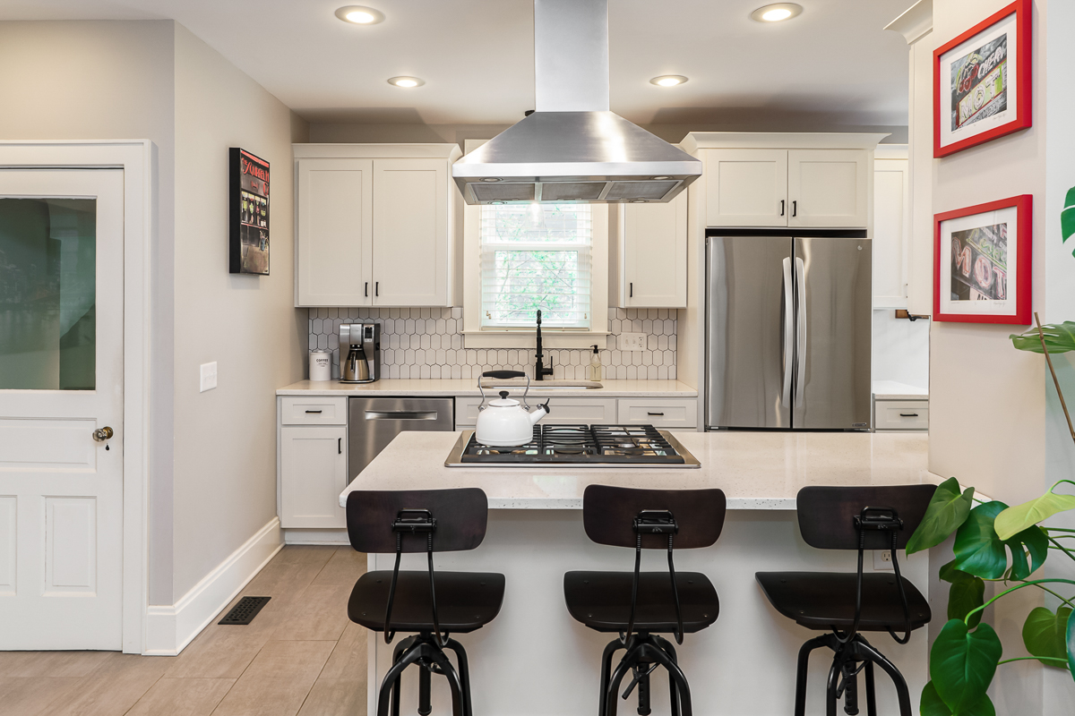336 Reinhard Ave-31